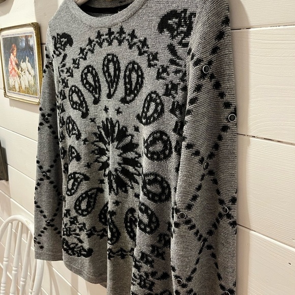 📍 Desigual Gray Printed Sweater - M - Picture 9 of 11